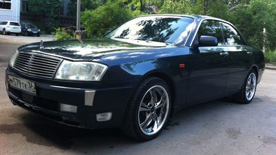 Автостекла Nissan Cedric Y34 c установкой в Москве